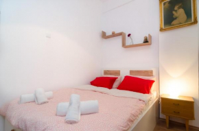 Aristotelous street small apartment